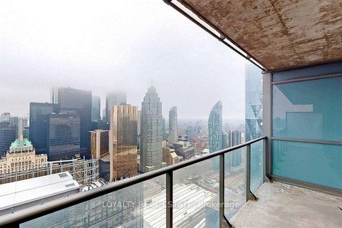 Photo 15 at 4907 - 65 Bremner Boulevard, Waterfront Communities C1, Toronto