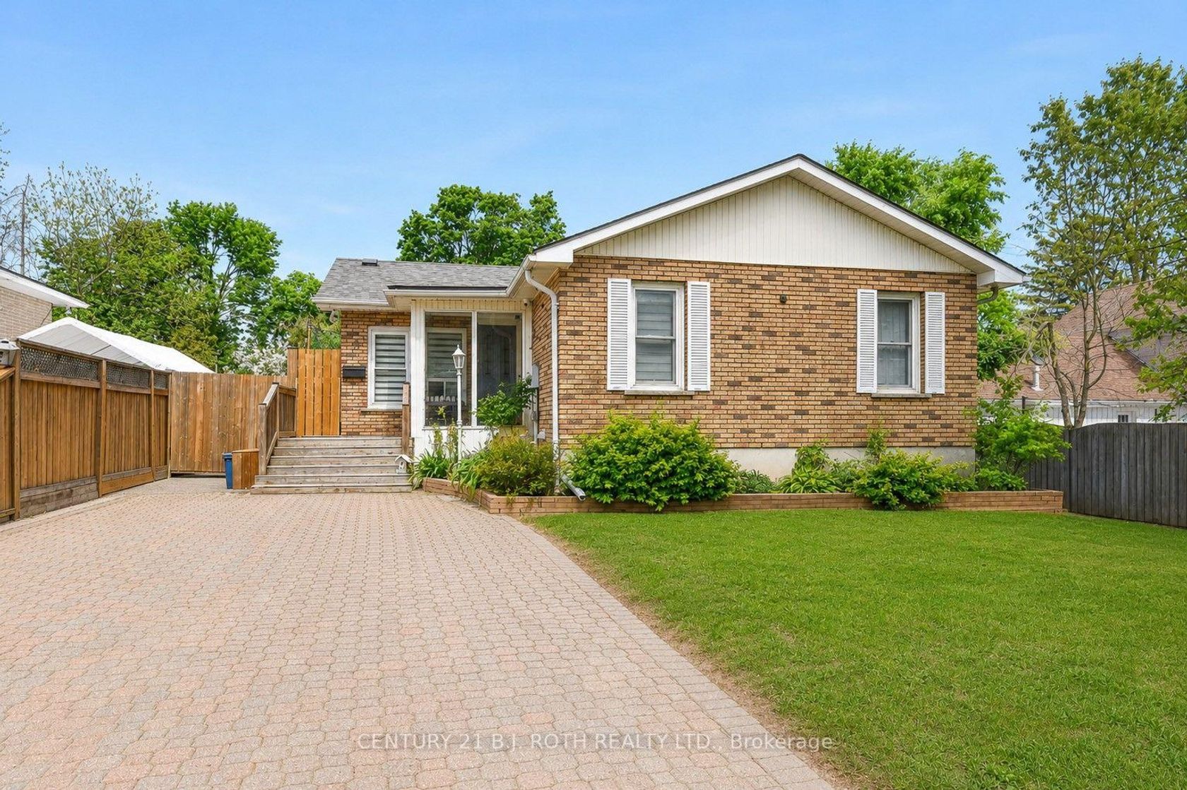 7 WESLEY Street, Sunnidale, Barrie photo 7