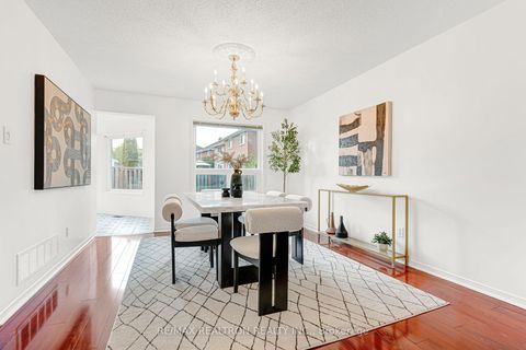 Photo 9 at 37 Dumaurier Crescent, Devonsleigh, Richmond Hill