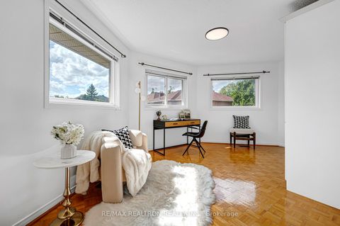 Photo 36 at 37 Dumaurier Crescent, Devonsleigh, Richmond Hill