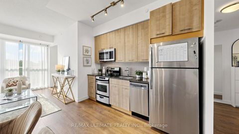 Photo 24 at 404 - 2055 Danforth Avenue, Woodbine Corridor, Toronto
