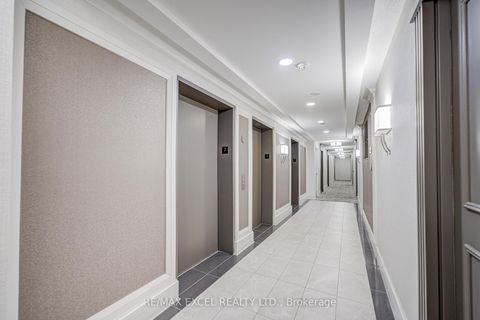 Photo 3 at 739 - 125 Omni Drive W, Bendale, Toronto