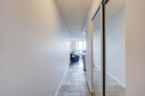 Photo 6 at 739 - 125 Omni Drive W, Bendale, Toronto