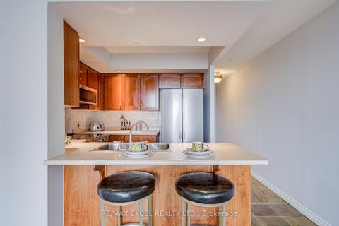 Photo 9 at 739 - 125 Omni Drive W, Bendale, Toronto