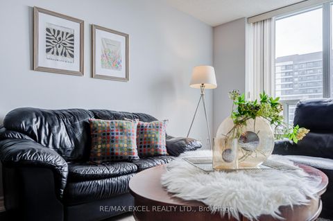 Photo 16 at 739 - 125 Omni Drive W, Bendale, Toronto