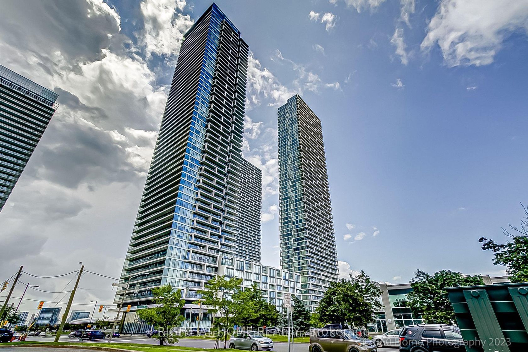 3509 - 950 Portage Parkway, Vaughan Corporate Centre, Vaughan photo number 2