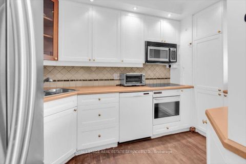 Photo 18 at 501 - 190 St George Street, Annex, Toronto