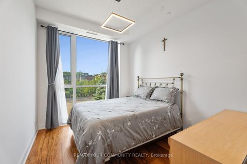 Photo 10 at 205 - 4700 Highway 7, East Woodbridge, Vaughan