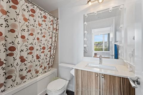 Photo 14 at 205 - 4700 Highway 7, East Woodbridge, Vaughan