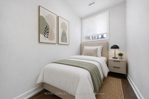 Photo 16 at 130 Wanless Avenue, Lawrence Park North, Toronto