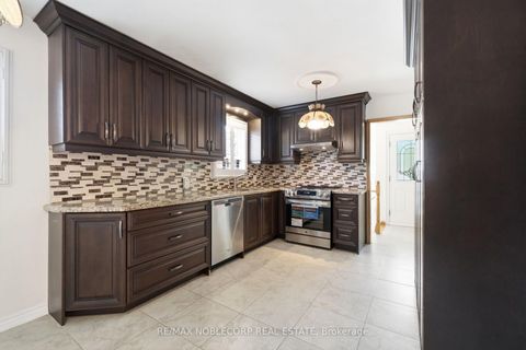 Photo 8 at 131 Yatescastle Drive, Jane Heights, Toronto