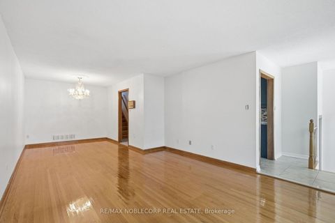 Photo 9 at 131 Yatescastle Drive, Jane Heights, Toronto