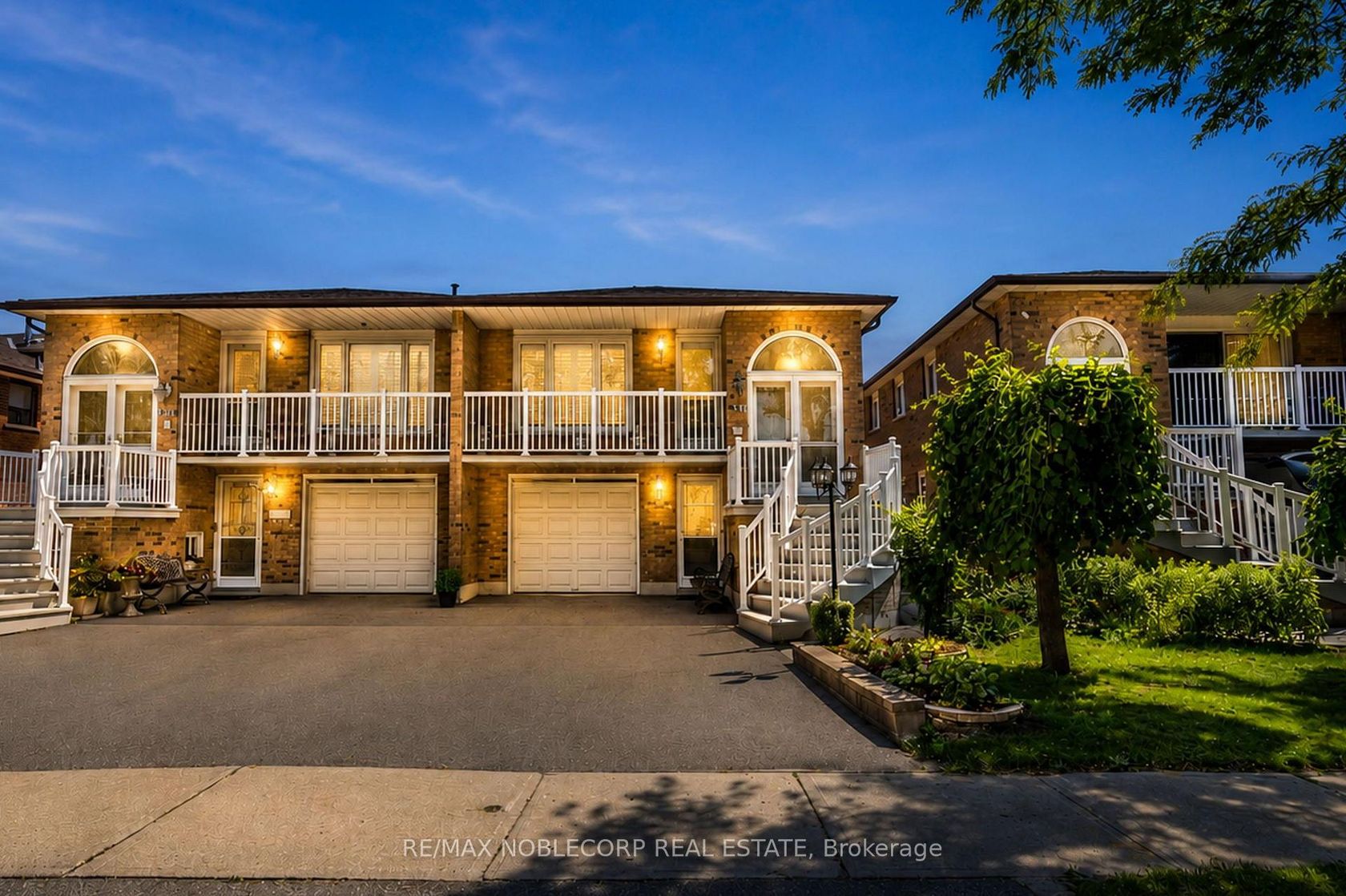 131 Yatescastle Drive, Jane Heights, Toronto 