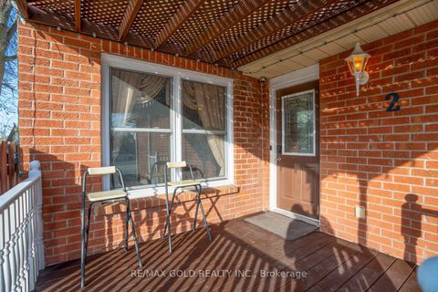Photo 2 at 2 Kinzie Lane, Grove East, Barrie