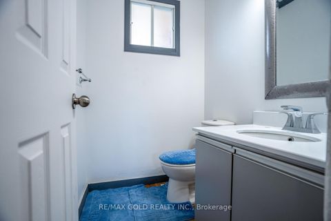 Photo 10 at 2 Kinzie Lane, Grove East, Barrie