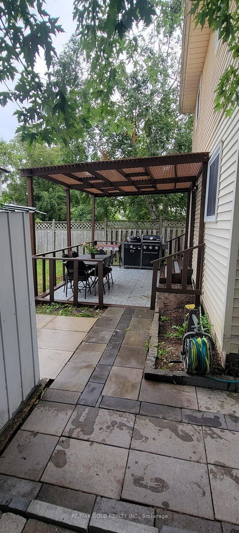 Photo 26 at 2 Kinzie Lane, Grove East, Barrie