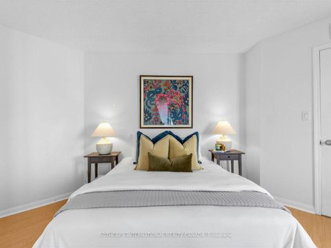 Photo 9 at 412 - 119 Merton Street, Mount Pleasant West, Toronto