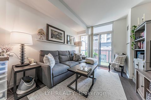 Photo 18 at 402 - 105 George Street, Moss Park, Toronto