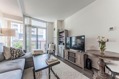 Photo 19 at 402 - 105 George Street, Moss Park, Toronto