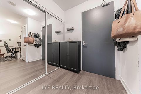 Photo 30 at 402 - 105 George Street, Moss Park, Toronto