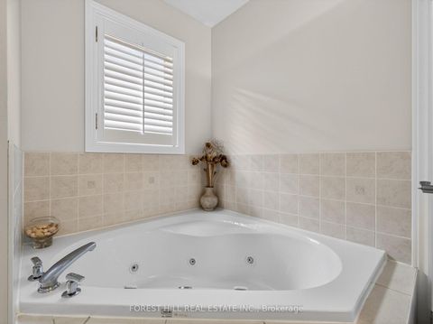 Photo 32 at 120 Sandwood Drive, Patterson, Vaughan
