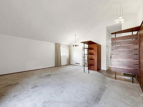 Photo 5 at 99 Oakley Boulevard, Bendale, Toronto