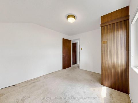 Photo 20 at 99 Oakley Boulevard, Bendale, Toronto