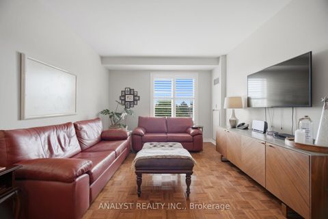 Photo 15 at 221 - 9519 Keele Street, Maple, Vaughan