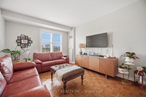 Photo 16 at 221 - 9519 Keele Street, Maple, Vaughan