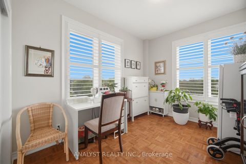 Photo 22 at 221 - 9519 Keele Street, Maple, Vaughan