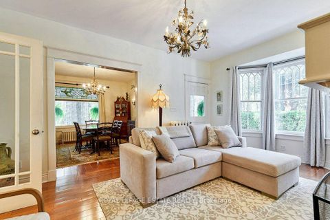 Photo 12 at 57 Silver Birch Avenue, The Beaches, Toronto