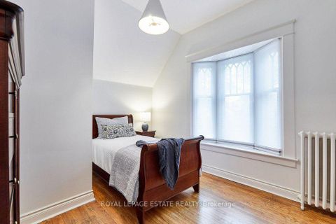 Photo 36 at 57 Silver Birch Avenue, The Beaches, Toronto