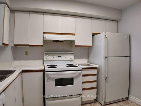 Photo 3 at 1412 - 400 McLevin Avenue, Malvern, Toronto