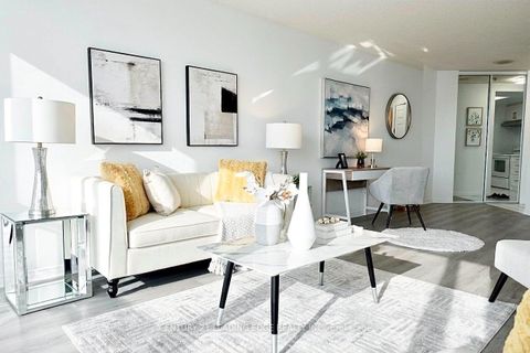 Photo 5 at 1710 - 7 Concorde Place, Don Mills, Toronto