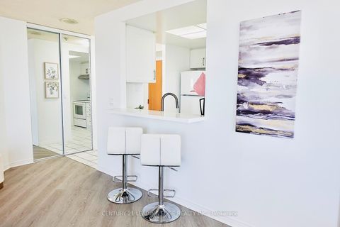 Photo 9 at 1710 - 7 Concorde Place, Don Mills, Toronto