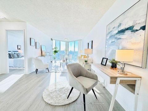 Photo 10 at 1710 - 7 Concorde Place, Don Mills, Toronto