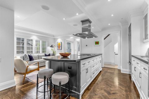 Photo 9 at 113 Inglewood Drive, Moore Park, Toronto