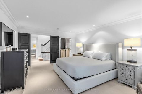 Photo 18 at 113 Inglewood Drive, Moore Park, Toronto
