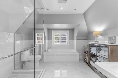 Photo 28 at 113 Inglewood Drive, Moore Park, Toronto