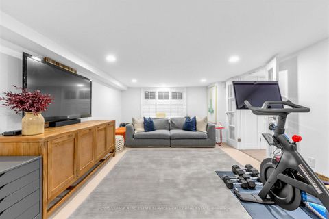 Photo 31 at 113 Inglewood Drive, Moore Park, Toronto