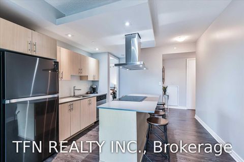 Photo 7 at 532 - 165 Legion Road N, Mimico, Toronto