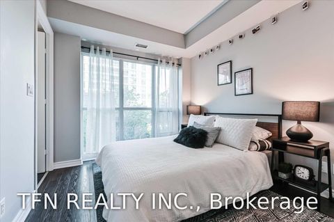 Photo 10 at 532 - 165 Legion Road N, Mimico, Toronto