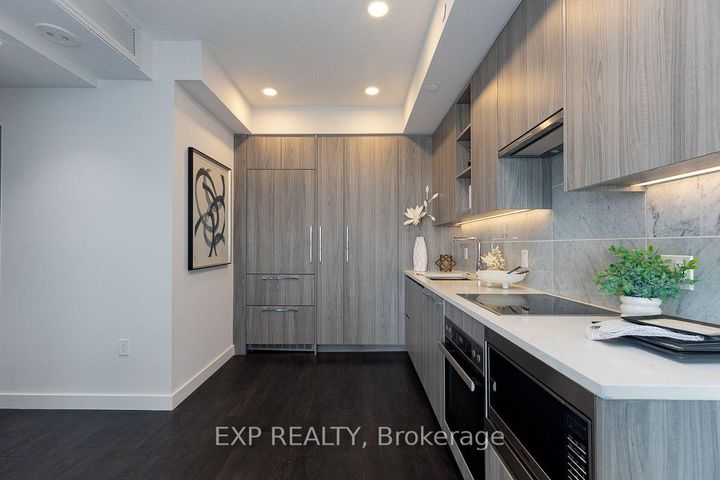 Photo 8 at 912 - 85 Mcmahon Drive, Bayview Village, Toronto