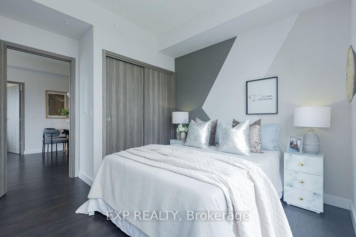 Photo 16 at 912 - 85 Mcmahon Drive, Bayview Village, Toronto