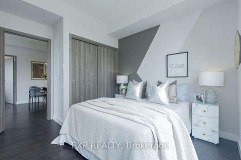 Photo 16 at 912 - 85 Mcmahon Drive, Bayview Village, Toronto