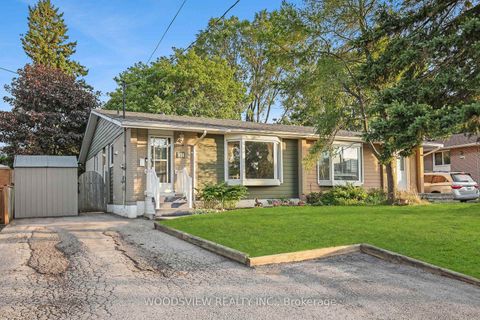 Photo 1 at 851 Moretta Avenue, West Shore, Pickering