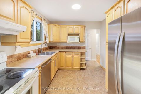 Photo 3 at 851 Moretta Avenue, West Shore, Pickering