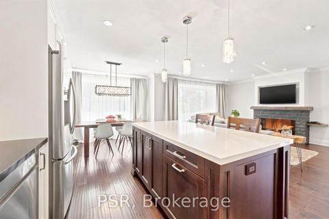Photo 8 at 61 Robinglade Drive, West Deane, Toronto
