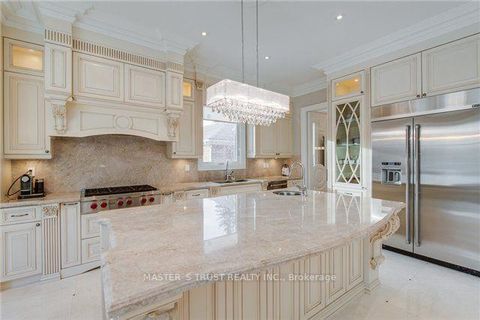 Photo 4 at 337 Horsham Avenue, Willowdale West, Toronto