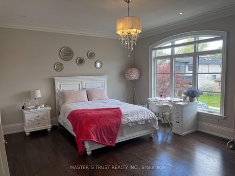 Photo 23 at 337 Horsham Avenue, Willowdale West, Toronto
